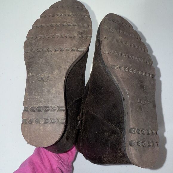 UGG MYRNA Brown Leather Wedge Ankle Boot Size 5.5 - Picture 7 of 9
